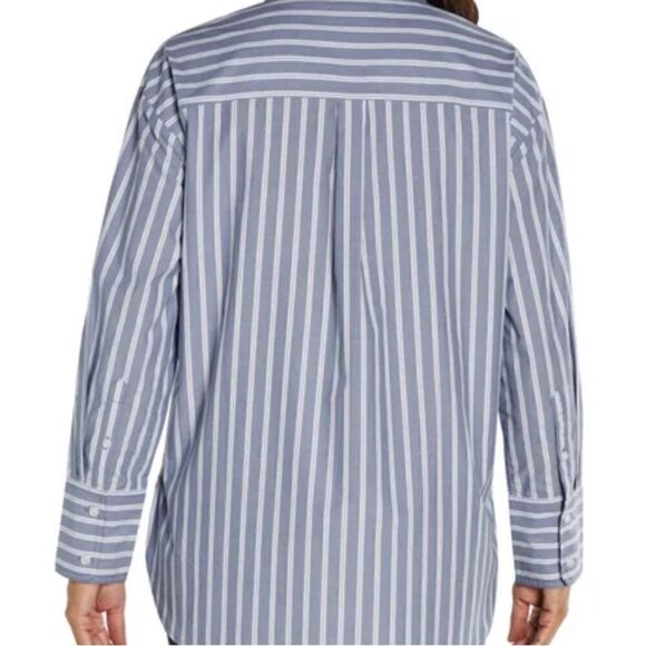 Banana Republic Ladies' Button Front Shirt Blue and white striped NWT - Picture 3 of 3